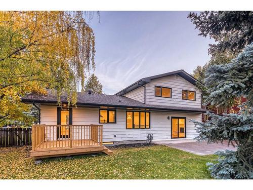 732 Willard Road Se, Calgary, AB - Outdoor With Deck Patio Veranda