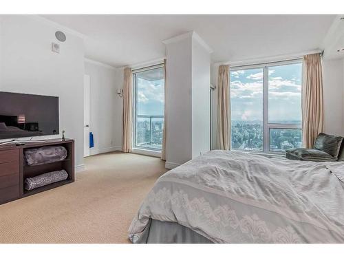 2500-817 15 Avenue Sw, Calgary, AB - Indoor Photo Showing Bedroom