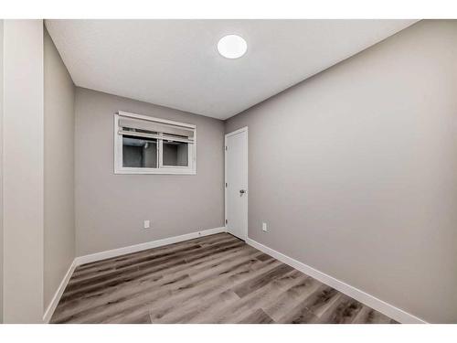 6848 Temple Drive Ne, Calgary, AB - Indoor Photo Showing Other Room