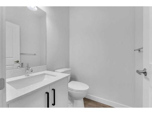 123 Corner Meadows Square Ne, Calgary, AB - Indoor Photo Showing Bathroom