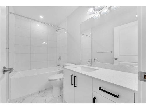 123 Corner Meadows Square Ne, Calgary, AB - Indoor Photo Showing Bathroom