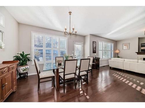 170 Crestmont Drive Sw, Calgary, AB - Indoor Photo Showing Dining Room