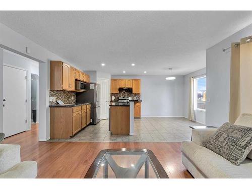 111 Chaparral Ridge Circle Se, Calgary, AB - Indoor