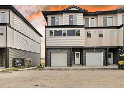 210 Corner Meadows Square Ne, Calgary, AB - Outdoor