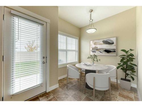 263 Ranch Ridge Meadow, Strathmore, AB - Indoor Photo Showing Dining Room