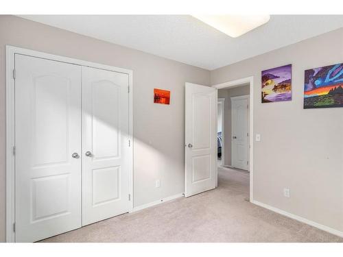 121 Saddlecrest Way Ne, Calgary, AB - Indoor Photo Showing Other Room