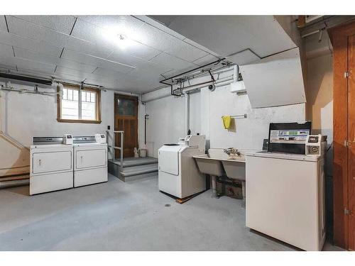 No.-1805 16 Street Sw, Calgary, AB - Indoor Photo Showing Laundry Room