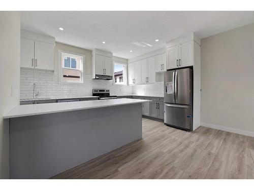 224 Corner Meadows Ne, Calgary, AB - Indoor Photo Showing Kitchen With Upgraded Kitchen