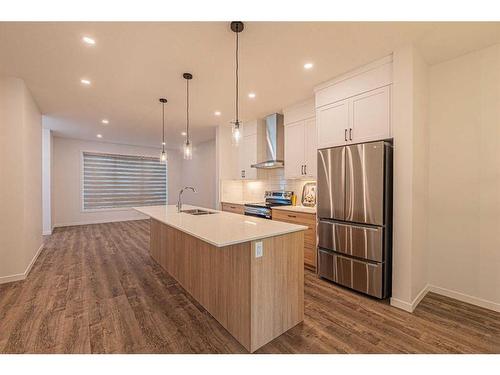 272 Corner Glen Crescent Ne, Calgary, AB - Indoor Photo Showing Kitchen With Stainless Steel Kitchen With Upgraded Kitchen