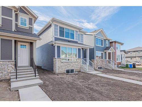 272 Corner Glen Crescent Ne, Calgary, AB - Outdoor With Facade