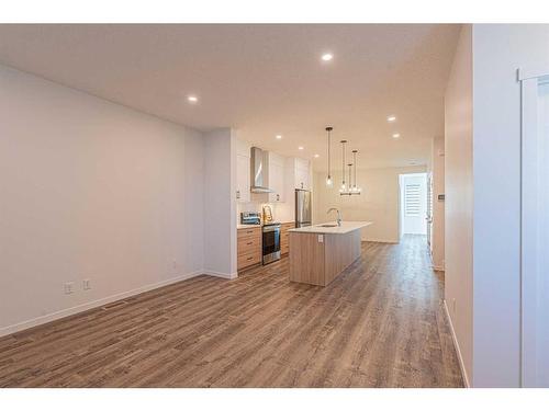 272 Corner Glen Crescent Ne, Calgary, AB - Indoor