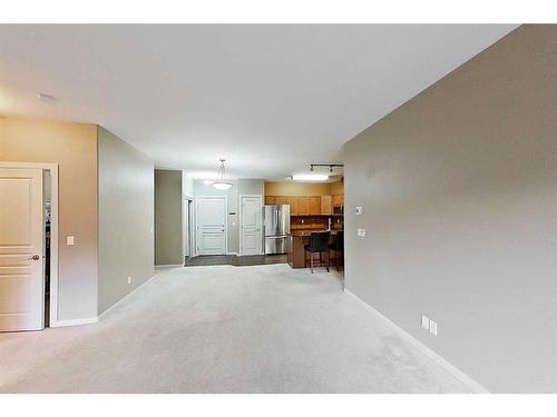 233-52 Cranfield Link Se, Calgary, AB - Indoor Photo Showing Other Room