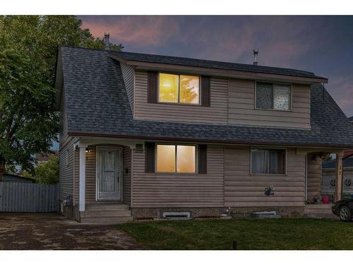 37 Fonda Cres Se, Calgary, AB - Outdoor