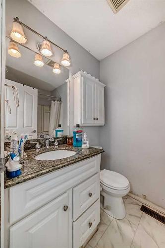 136 Martindale Boulevard Ne, Calgary, AB - Indoor Photo Showing Bathroom