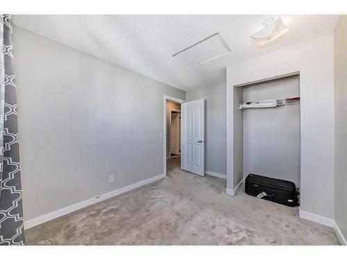 136 Martindale Boulevard Ne, Calgary, AB - Indoor Photo Showing Other Room