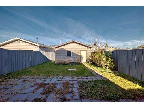 136 Martindale Boulevard Ne, Calgary, AB - Outdoor