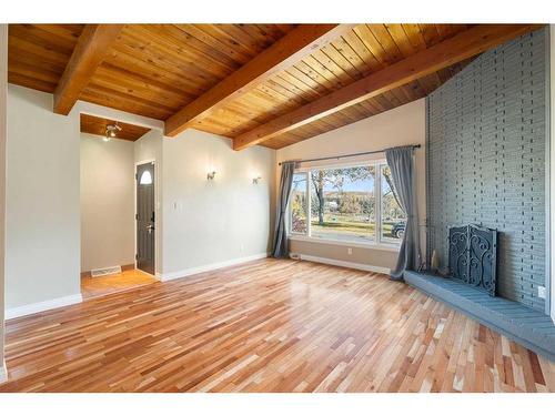 2609 Canmore Road Nw, Calgary, AB - Indoor