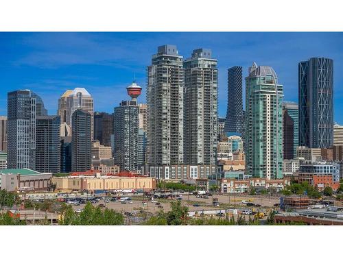 3008-1188 3 Street Se, Calgary, AB - Outdoor