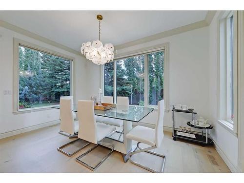 11 Aspen Ridge Lane Sw, Calgary, AB - Indoor Photo Showing Dining Room