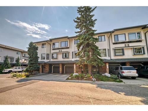 254-4037 42 Street Nw, Calgary, AB - Outdoor With Facade