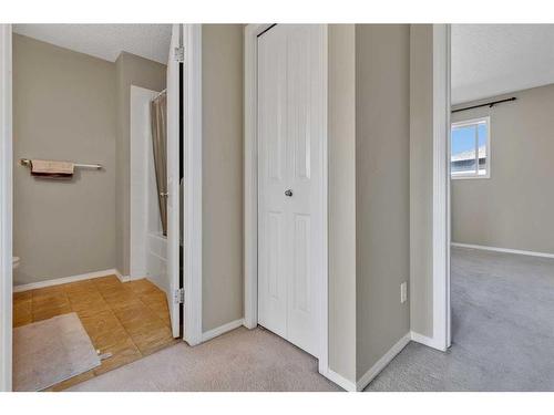 94 Saddlebrook Point Ne, Calgary, AB - Indoor Photo Showing Other Room