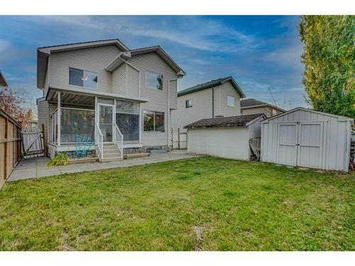 3626 Douglas Ridge Boulevard Se, Calgary, AB - Outdoor