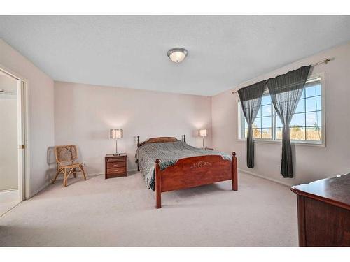 710 Martindale Boulevard Ne, Calgary, AB - Indoor Photo Showing Bedroom