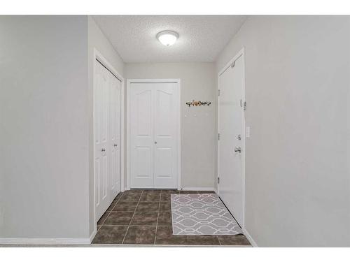 3406-60 Panatella Street Nw, Calgary, AB - Indoor Photo Showing Other Room