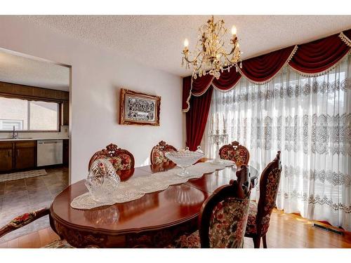 311 Temple Close Ne, Calgary, AB - Indoor Photo Showing Dining Room