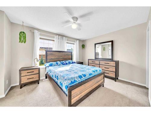 118 Auburn Meadows Avenue Se, Calgary, AB - Indoor Photo Showing Bedroom