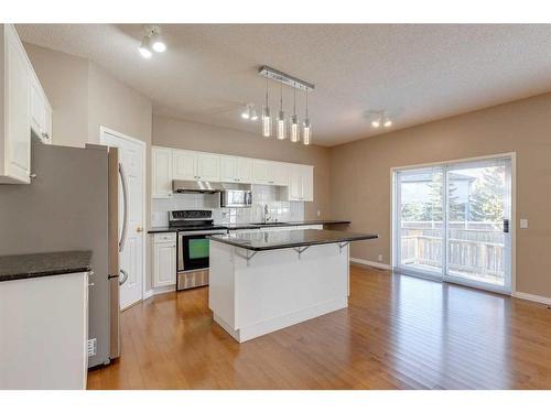 10349 Tuscany Hills Way Nw, Calgary, AB - Indoor Photo Showing Kitchen