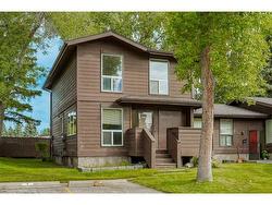 8-336 Rundlehill Drive NE Calgary, AB T1Y 2Y2