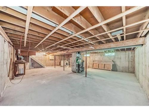 3424 54 Avenue Sw, Calgary, AB - Indoor Photo Showing Basement