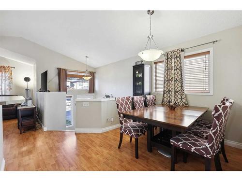 1056 Bridlemeadows Manor Sw, Calgary, AB - Indoor Photo Showing Dining Room