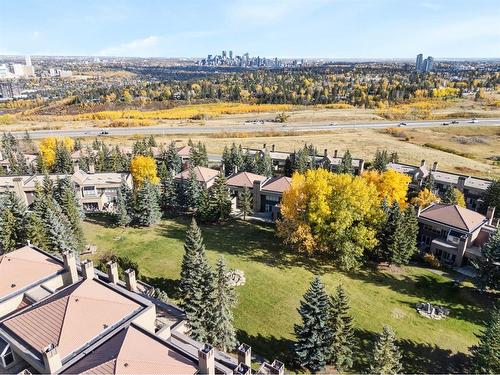 5-207 Village Terrace Sw, Calgary, AB - Outdoor With View