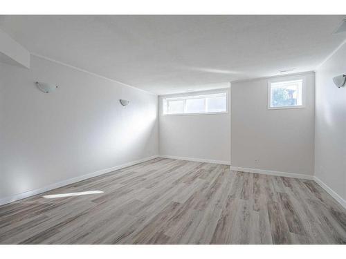 119 Sagewood Grove Sw, Airdrie, AB - Indoor Photo Showing Other Room