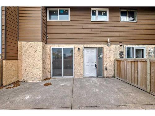 101-5404 10 Avenue Se, Calgary, AB - Outdoor With Exterior