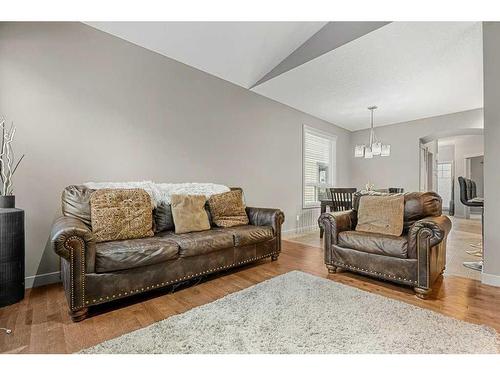 212 Silverado Range Close Sw, Calgary, AB - Indoor Photo Showing Living Room