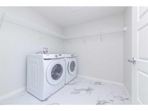 3410-220 Seton Grove Se, Calgary, AB - Indoor Photo Showing Laundry Room