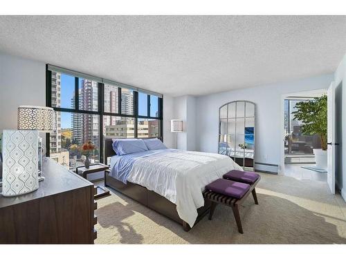 608-1100 8 Avenue Sw, Calgary, AB - Indoor Photo Showing Bedroom