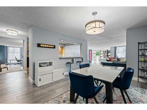 608-1100 8 Avenue Sw, Calgary, AB - Indoor Photo Showing Dining Room