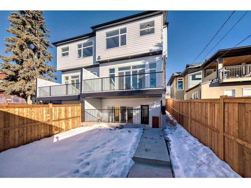 4919 22 Avenue Nw, Calgary, AB - Outdoor