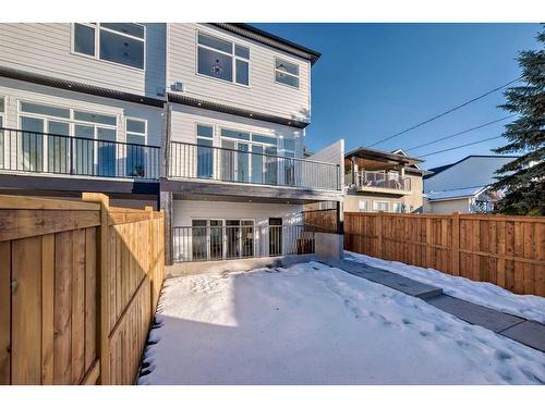 4919 22 Avenue Nw, Calgary, AB - Outdoor