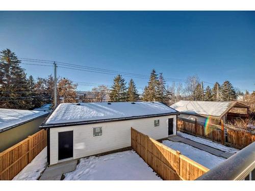 4919 22 Avenue Nw, Calgary, AB - Outdoor