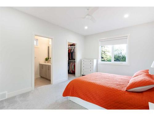 1918 48 Street Nw, Calgary, AB - Indoor Photo Showing Bedroom