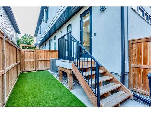 1918 48 Street Nw, Calgary, AB - Outdoor With Exterior