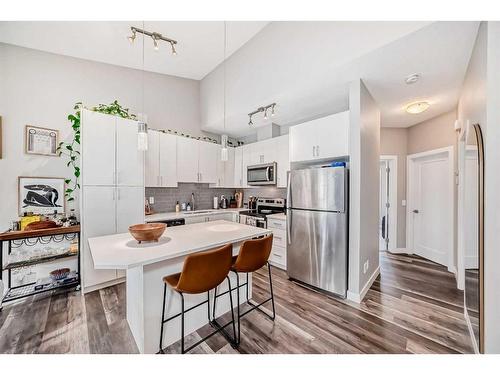 51 Sage Bluff Circle Nw, Calgary, AB - Indoor Photo Showing Kitchen