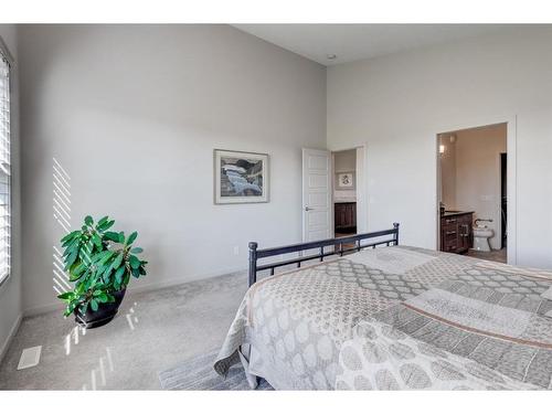 111 Legacy Glen Park Se, Calgary, AB - Indoor Photo Showing Bedroom