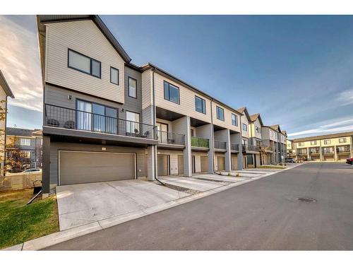 38 Evanscrest Court Nw, Calgary, AB - Outdoor With Balcony