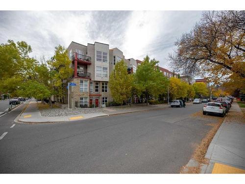 417-315 24 Avenue Sw, Calgary, AB - Outdoor With Balcony